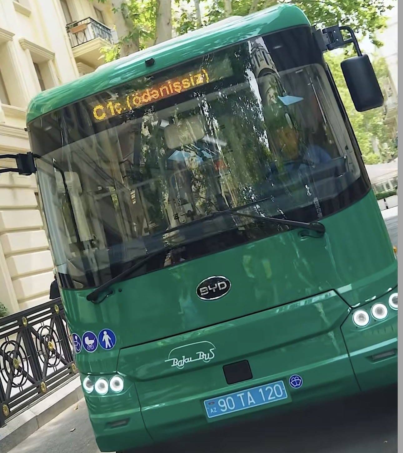 Bakıda ödənişsiz avtobuslar fəaliyyətə başlayacaq