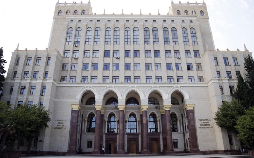 “Google Scholar”da ən çox istinad edilən dəqiq elmlər üzrə azərbaycanlı alimlərin adları açıqlanıb - SİYAHI