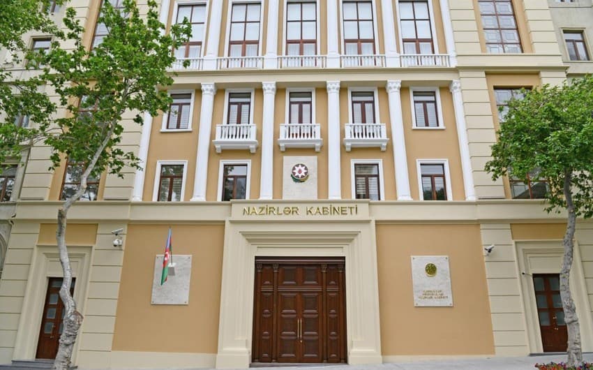 Bu gündən xüsusi karantin rejimində bəzi məhdudiyyətlər aradan qaldırılıb