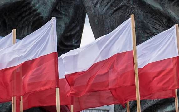 Polşa Almaniyadan rəsmi olaraq 1,3 trilyon avro təzminat tələb edir