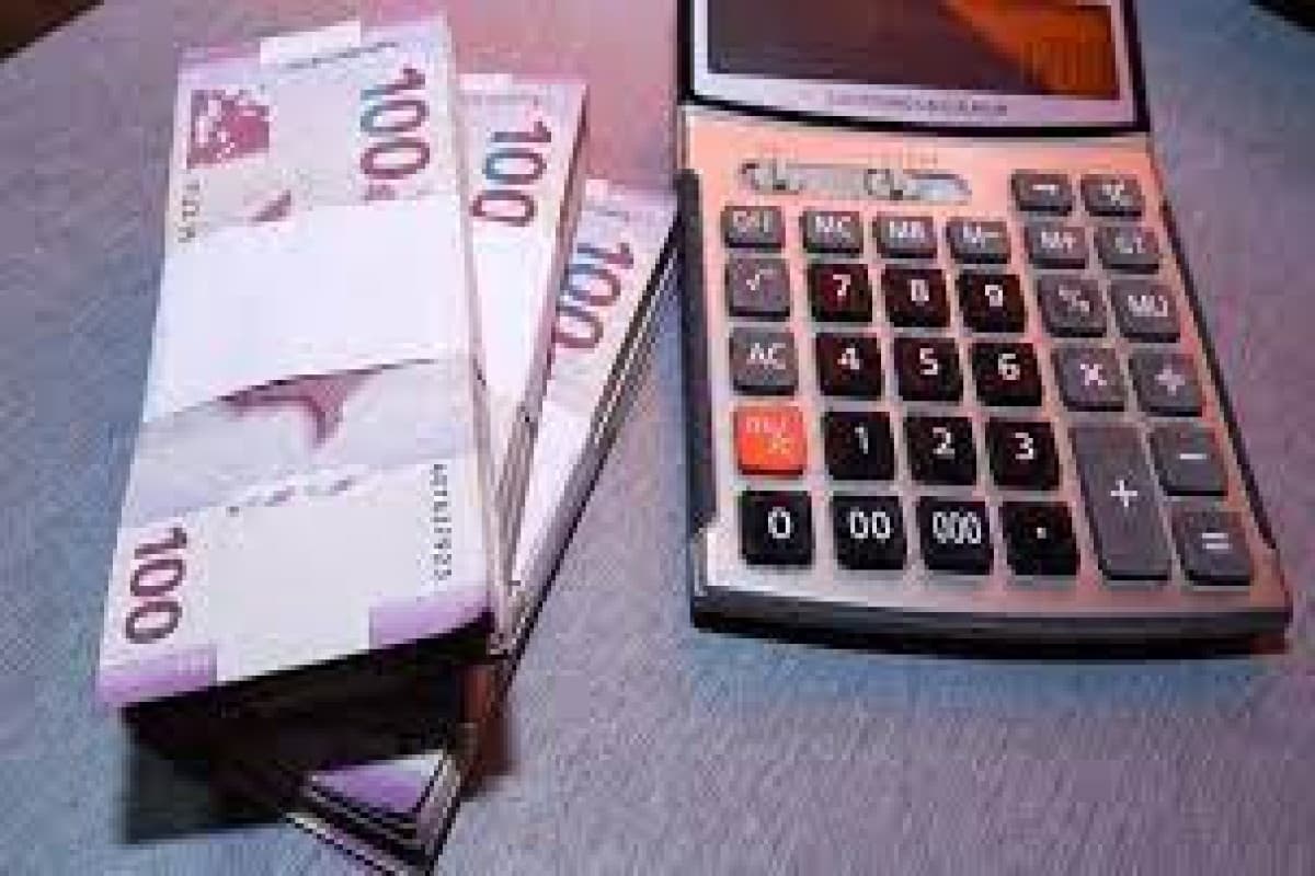 Azərbaycanda əhalinin banklardakı əmanətləri rekord həddə çatıb