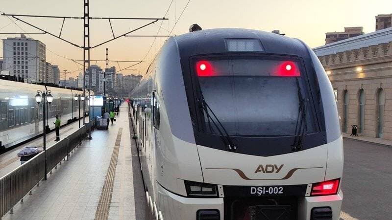 Bakıdan Tbilisiyə qatarlar hər gün bu saatda yola düşəcək