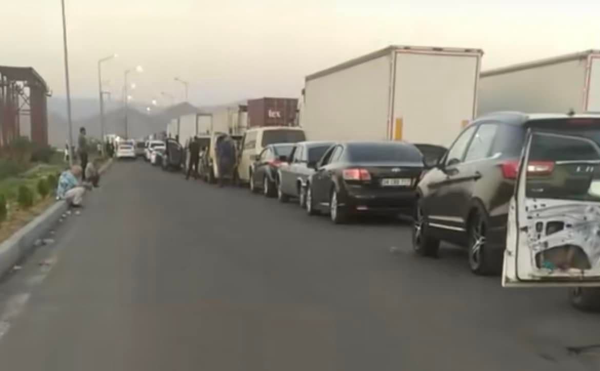 Naxçıvanla Türkiyə və İran arasındakı sərhədlər bağlandı